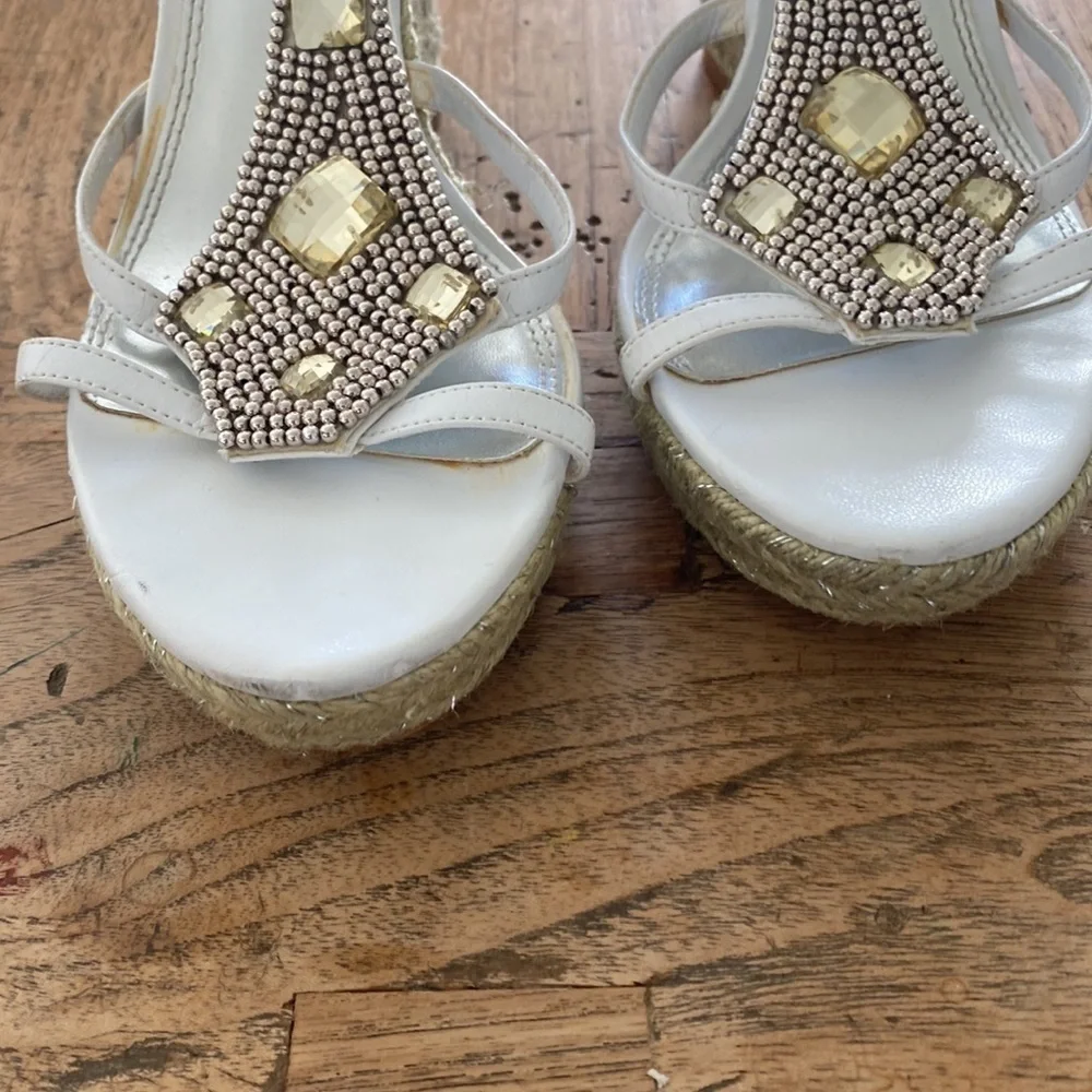 White House Black Market Rhinestone Wedge Heels – White – Size 9.5